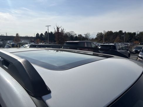 Certified 2025 Subaru Forester Premium image 16