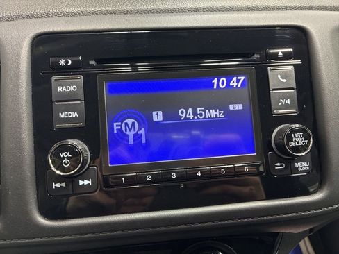 Used 2020 Honda HR-V LX image 26