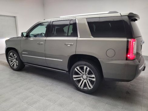 Used 2017 GMC Yukon Denali w/ Open Road Package AWD/4WD image 3