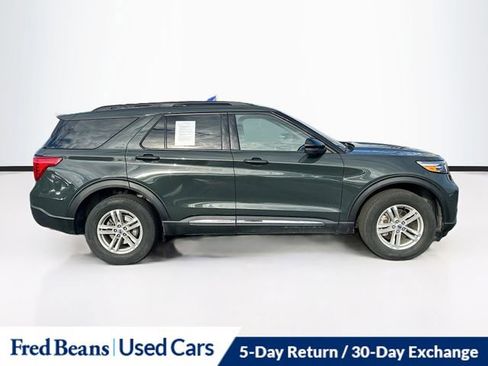 Certified 2023 Ford Explorer XLT w/ Equipment Group 202A image 9