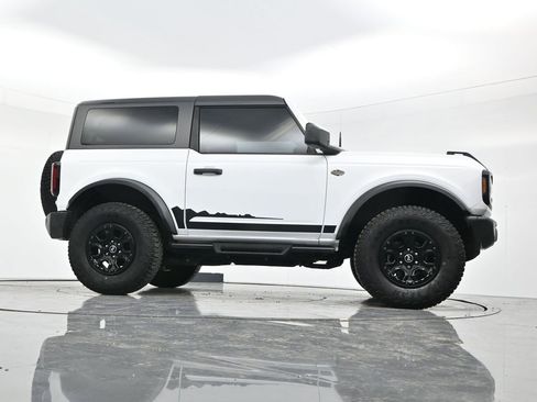 Used 2023 Ford Bronco Wildtrak AWD/4WD image 41