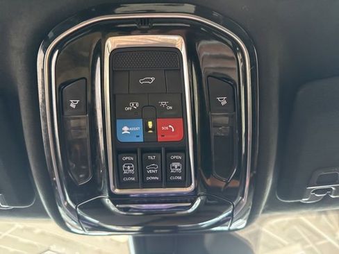 Used 2024 Jeep Grand Cherokee Summit image 56