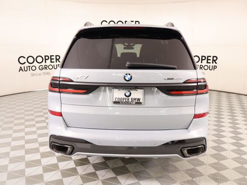 Used 2026 BMW X7 xDrive40i AWD/4WD image 23