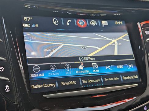 Used 2018 Cadillac Escalade Luxury image 21