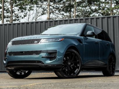 New 2025 Land Rover Range Rover Sport SE