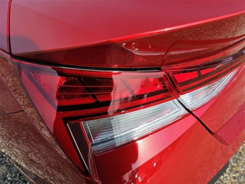 New 2026 Hyundai Elantra Limited image 34