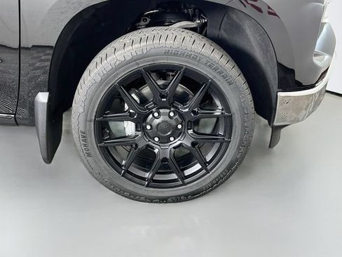 Used 2026 Chevrolet Silverado 1500 LTZ AWD/4WD image 39