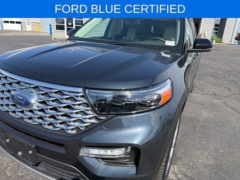 Used 2023 Ford Explorer Platinum w/ Technology Package AWD/4WD image 18