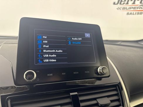 Used 2024 Mitsubishi Eclipse Cross SEL AWD/4WD image 15