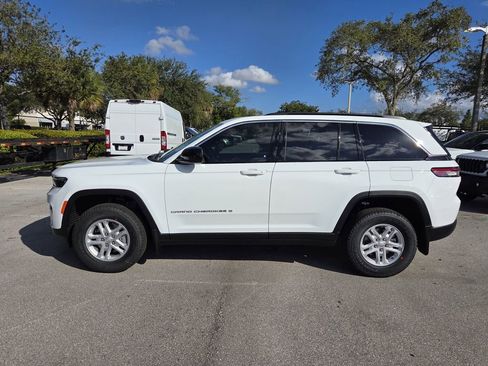 New 2025 Jeep Grand Cherokee Laredo X w/ MOPAR Finishing Package image 8