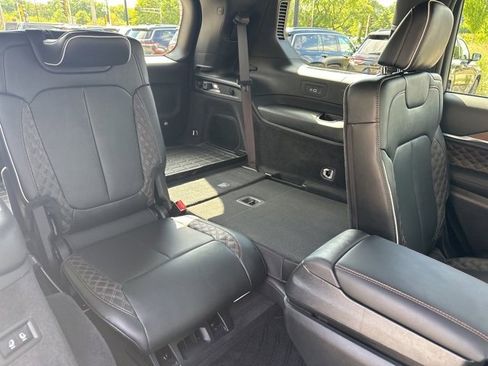 Used 2025 Jeep Grand Cherokee L Summit w/ Obsidian Package image 27