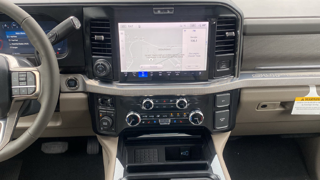 New 2027 Ford F250 Platinum w/ Platinum Plus Package AWD/4WD image 20