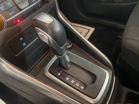 Used 2021 Ford EcoSport SE image 6