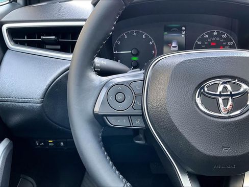 Used 2024 Toyota Corolla Cross AWD Hybrid w/ Moonroof Package image 24