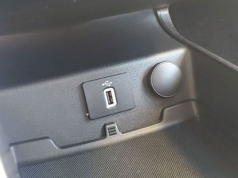 Used 2017 Ford Fusion Energi SE image 20