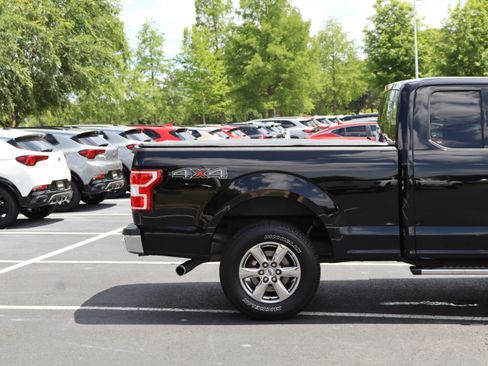 Used 2018 Ford F150 XLT w/ Equipment Group 302A Luxury AWD/4WD image 10