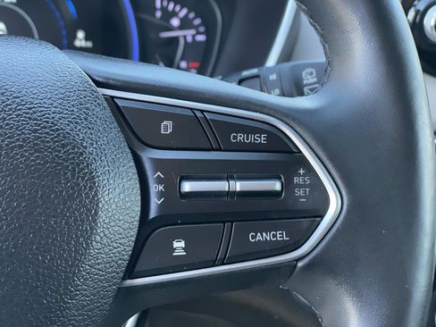 Used 2020 Hyundai Santa Fe Limited image 9