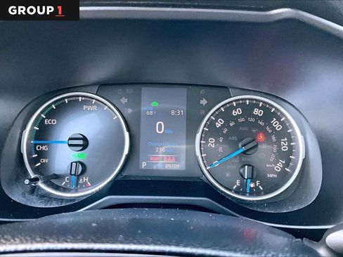 Used 2020 Toyota RAV4 LE AWD/4WD image 26