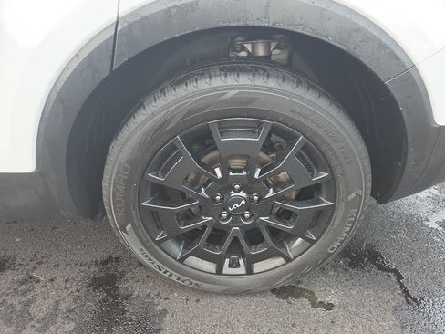 Used 2022 Kia Telluride EX w/ EX Premium Package AWD/4WD image 27