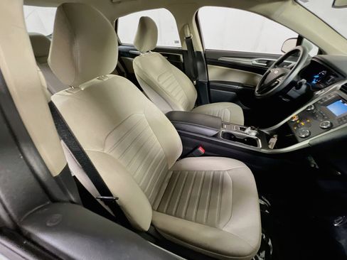 Used 2020 Ford Fusion S FWD image 25
