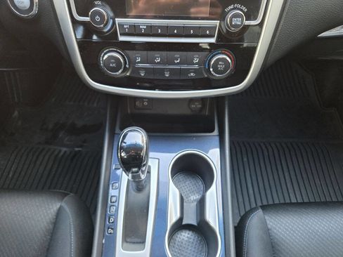 Used 2018 Nissan Altima 2.5 SR image 24