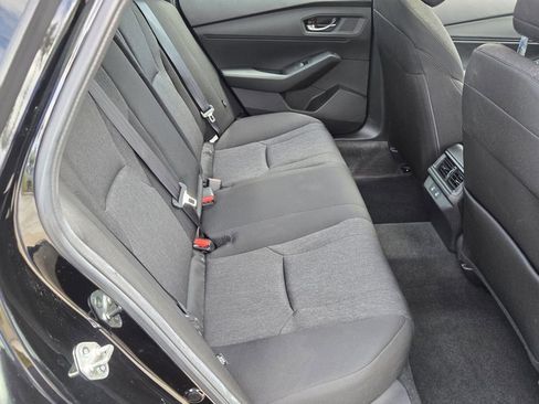 Used 2025 Honda Accord SE image 16