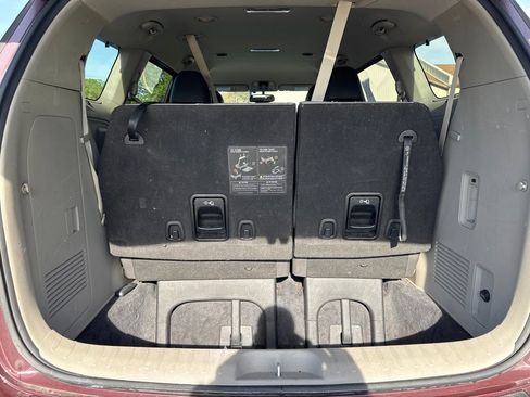 Used 2017 Kia Sedona EX FWD image 16