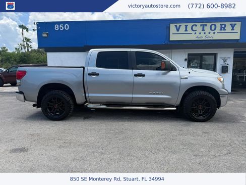 Used 2009 Toyota Tundra SR5 AWD/4WD image 2