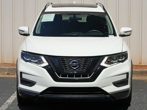 Used 2017 Nissan Rogue SV FWD image 42