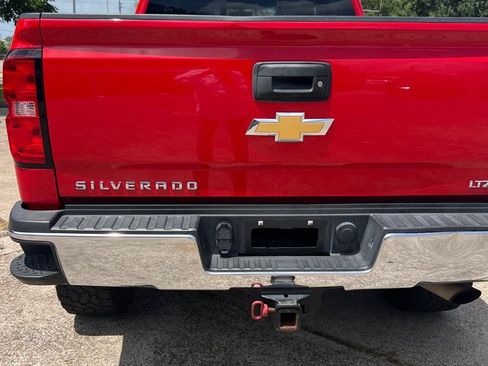 Used 2019 Chevrolet Silverado 2500 LTZ AWD/4WD image 13