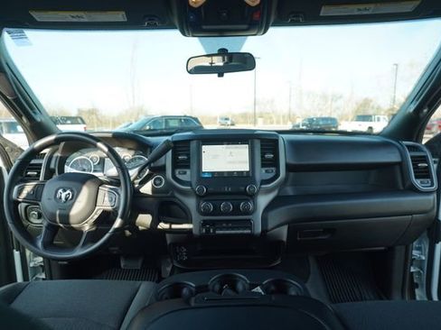 Used 2024 RAM 2500 Tradesman w/ Chrome Appearance Group image 24