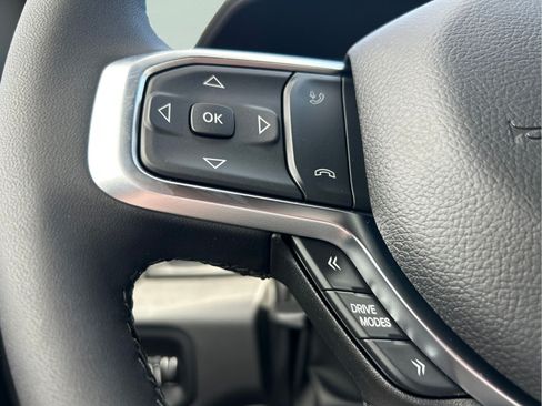 New 2026 RAM 1500 Big Horn AWD/4WD image 14