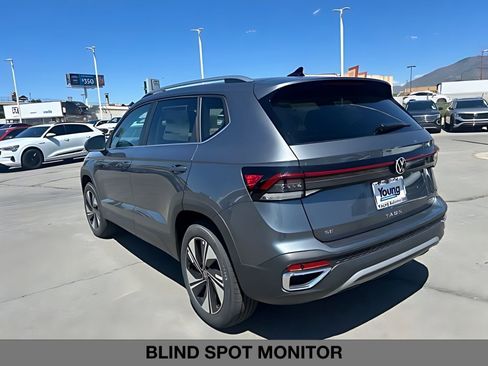 New 2026 Volkswagen Taos SE AWD/4WD image 5