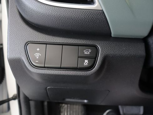 Used 2024 Kia Seltos SX w/ SX Sunroof Package AWD/4WD image 17