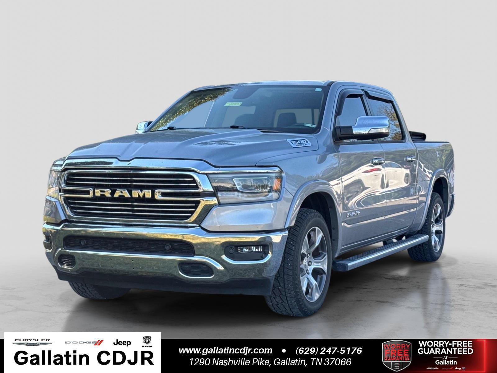 Used 2019 RAM 1500 Laramie AWD/4WD image 1
