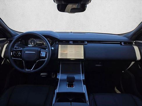 New 2026 Land Rover Range Rover Velar Dynamic SE image 15