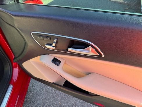 Used 2018 Mercedes-Benz CLA 250 4MATIC image 13