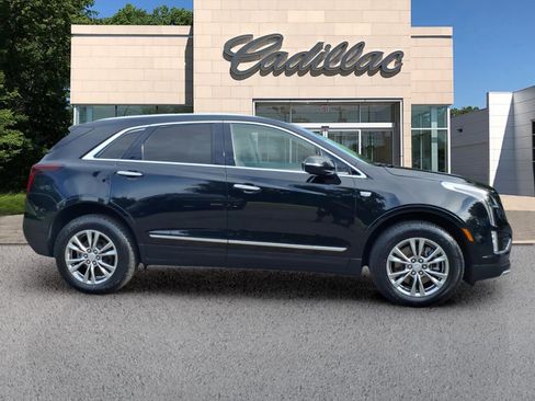 Certified 2023 Cadillac XT5 Premium Luxury w/ LPO, Floor Liner Package AWD/4WD image 6