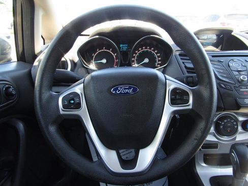 Used 2017 Ford Fiesta SE FWD image 14