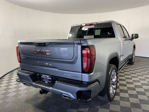 Used 2025 GMC Sierra 1500 Denali image 3