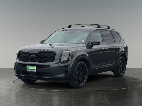 Used 2021 Kia Telluride EX w/ EX Premium Package AWD/4WD image 3