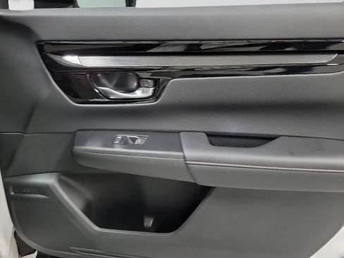 Used 2025 Honda CR-V Sport Touring image 16