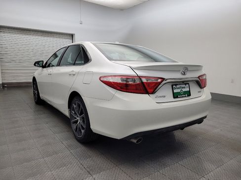 Used 2016 Toyota Camry XSE image 5