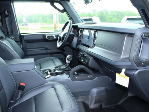 New 2026 Ford Bronco Badlands AWD/4WD image 33