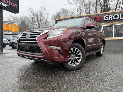 Used 2014 Lexus GX 460 Luxury w/ Driver Support Package image 2