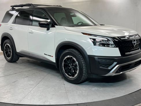 Used 2024 Nissan Pathfinder Rock Creek image 8