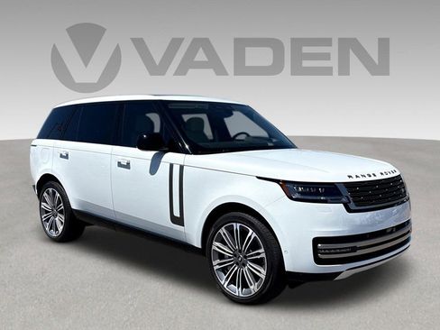 Used 2025 Land Rover Range Rover Long Wheelbase SE AWD/4WD image 1
