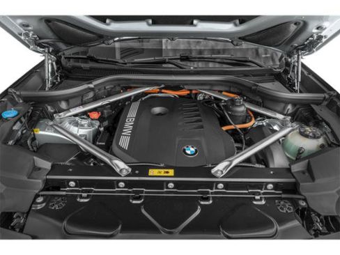 New 2026 BMW X5 xDrive50e w/ Premium Package AWD/4WD image 14