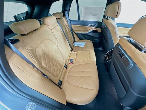 New 2026 BMW X5 xDrive40i w/ Climate Comfort Package image 35