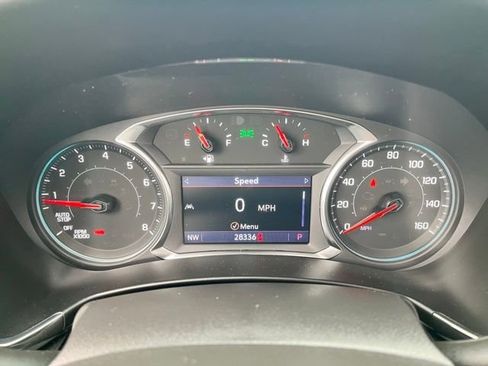 Used 2022 Chevrolet Equinox RS w/ Infotainment Package AWD/4WD image 29
